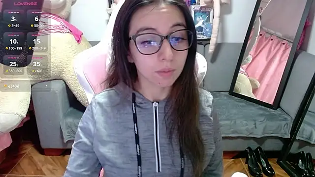 Maggie Fox3 online show from March 17, 2:58 am