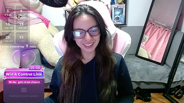 Maggie Fox3 online show from March 15, 1:01 am