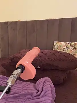 Emy-sexy online show from April 28, 2:27 am