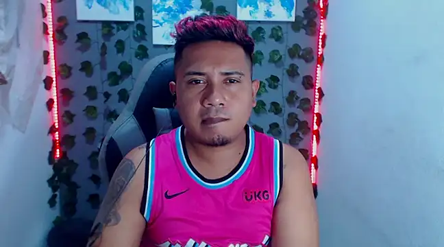 thepleasurechubby online show from January 4, 4:44 am