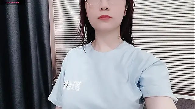 pelue online show from March 31, 1:29 am