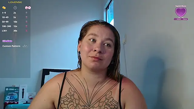 Snapshot of Enotika chatting on November 23, 7:46 pm Enotika online show from November 23, 7:46 pm