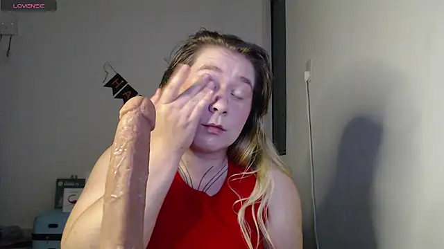 Snapshot of Enotika chatting on October 31, 11:55 pm Enotika online show from October 31, 11:55 pm