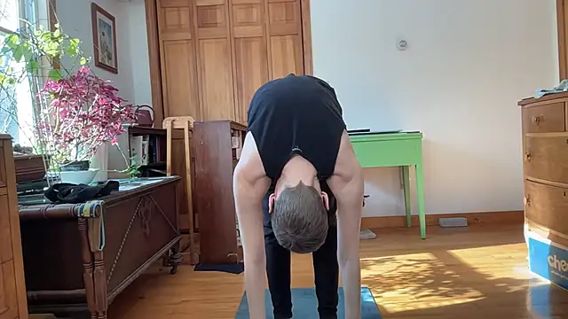 LeahWilde online show from February 18, 3:10 pm