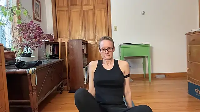 LeahWilde online show from February 16, 3:38 pm