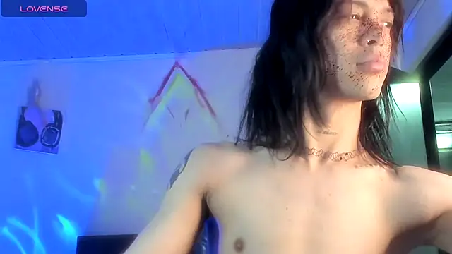 Snapshot of stormytt_ chatting on November 14, 9:29 pm stormytt online show from November 14, 9:29 pm