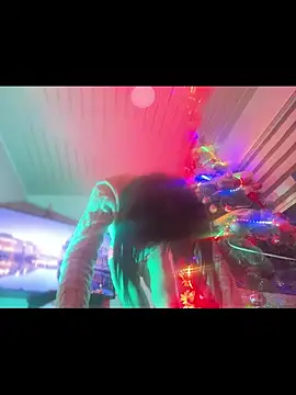 Snapshot of stormytt_ chatting on January 16, 2:15 am stormytt online show from January 16, 2:15 am