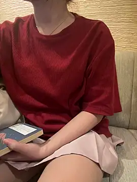 Snapshot of HinaLovely chatting on February 15, 1:05 pm HinaLovely online show from February 15, 1:05 pm