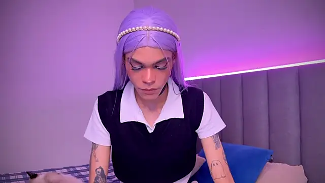 Varya Ferreira online show from December 10, 3:22 pm