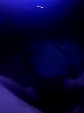 Snapshot of tubing0101 chatting on December 20, 1:41 am tubing0101 online show from December 20, 1:41 am