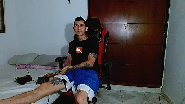 dickmaximum online show from February 10, 4:39 pm