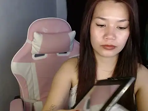 Snapshot of SassyRhonnaxxx chatting on October 3, 2:29 pm SassyRhonnaxxx online show from October 3, 2:29 pm