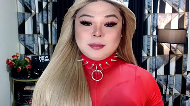 Snapshot of Mistress_DOMnicaaxx chatting on November 3, 11:03 am Mistress DOMnicaaxx online show from November 3, 11:03 am