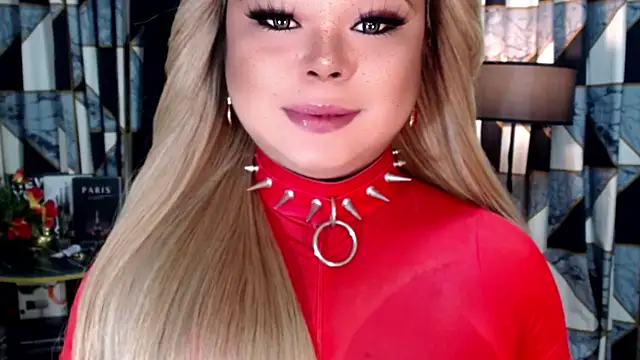 Snapshot of Mistress_DOMnicaaxx chatting on September 25, 12:49 am Mistress DOMnicaaxx online show from September 25, 12:49 am