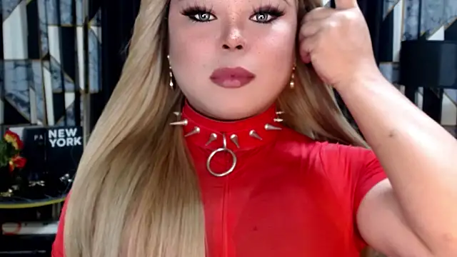 Snapshot of Mistress_DOMnicaaxx chatting on October 30, 10:13 am Mistress DOMnicaaxx online show from October 30, 10:13 am