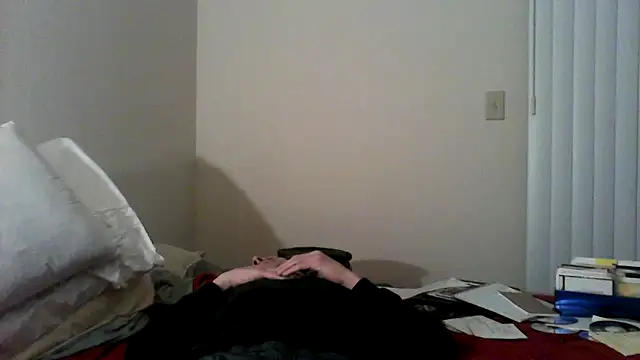 Snapshot of Jbblair01 chatting on May 6, 8:51 am Jbblair01 online show from May 6, 8:51 am