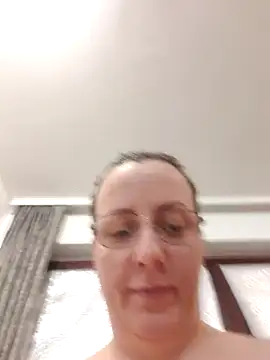 Snapshot of Goodass7 chatting on February 7, 5:32 pm Goodass7 online show from February 7, 5:32 pm