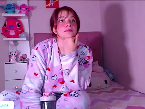 Vannessa  Shy online show from January 9, 8:10 am