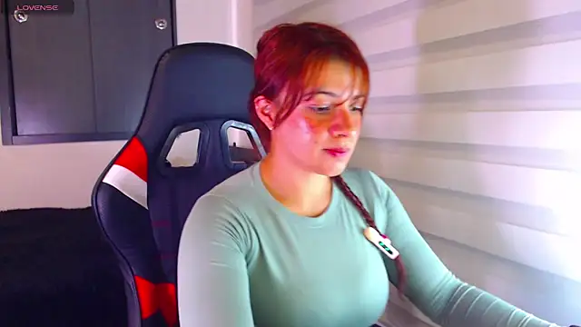 Vannessa  Shy online show from April 2, 8:59 pm