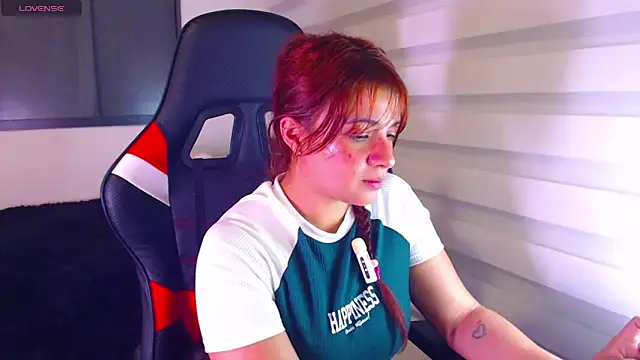 Vannessa  Shy online show from April 8, 11:50 pm