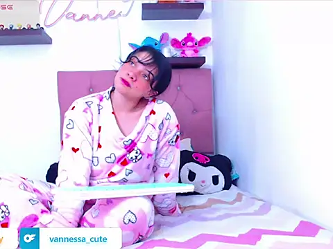 Snapshot of Vannessa__Shy chatting on October 9, 1:50 am Vannessa Shy online show from October 9, 1:50 am