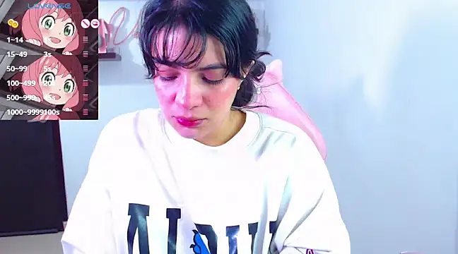 Snapshot of Vannessa__Shy chatting on March 22, 3:42 pm Vannessa Shy online show from March 22, 3:42 pm