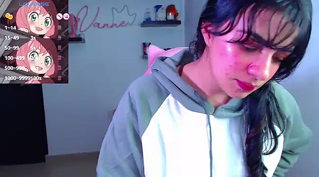 Snapshot of Vannessa__Shy chatting on March 22, 2:37 am Vannessa Shy online show from March 22, 2:37 am