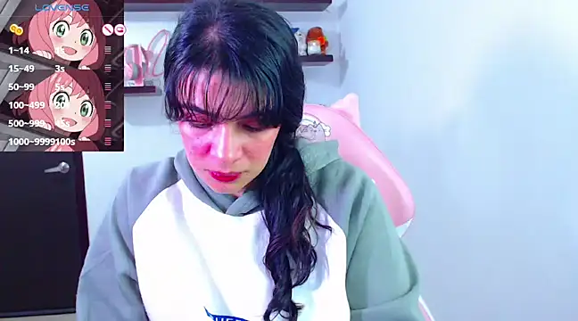 Snapshot of Vannessa__Shy chatting on March 21, 11:34 pm Vannessa Shy online show from March 21, 11:34 pm