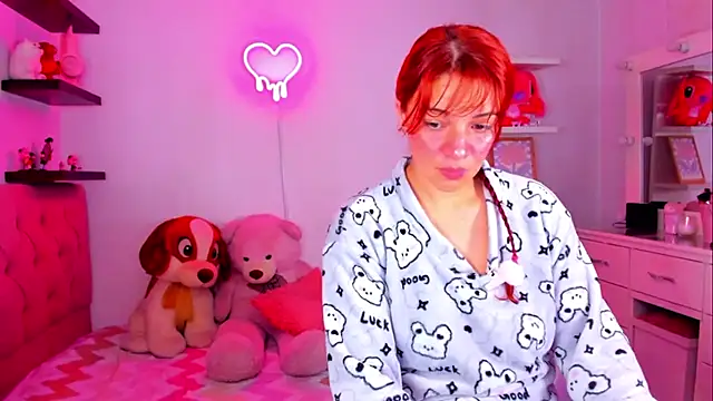 Snapshot of Vannessa__Shy chatting on July 10, 1:22 pm Vannessa Shy online show from July 10, 1:22 pm