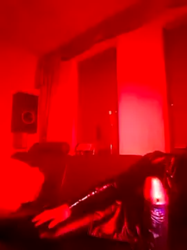 Crystalbitchx online show from December 17, 4:34 am