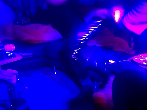 Crystalbitchx online show from November 7, 9:41 pm