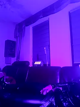 Crystalbitchx online show from December 14, 1:49 am