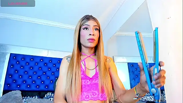 Snapshot of devorahorney chatting on October 16, 6:38 pm devorahorney online show from October 16, 6:38 pm