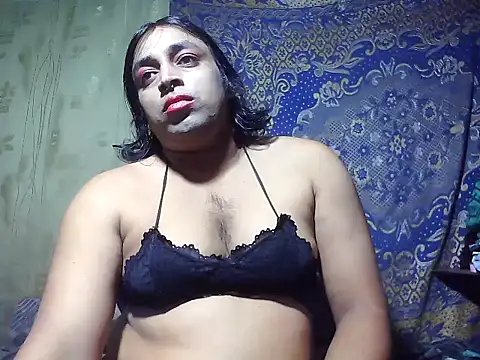 Snapshot of Alora-shine chatting on December 18, 5:28 pm Alora-shine online show from December 18, 5:28 pm