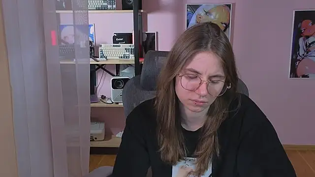  AnnaStark  online show from April 8, 8:21 pm