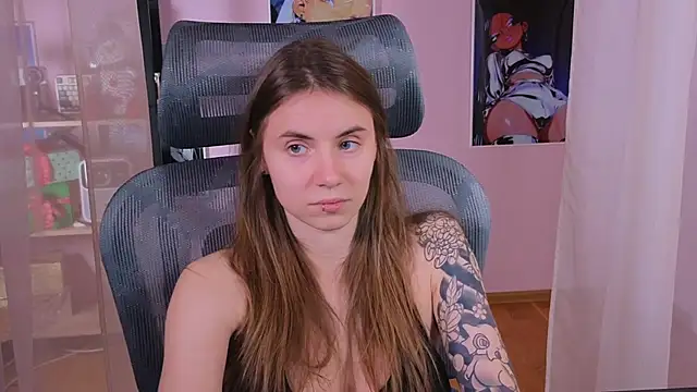 Snapshot of _AnnaStark_ chatting on December 3, 9:03 pm AnnaStark online show from December 3, 9:03 pm