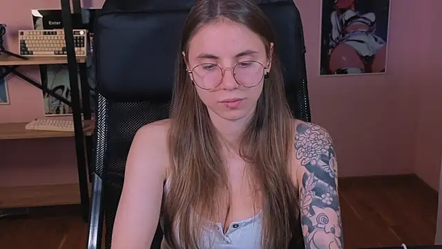 Snapshot of _AnnaStark_ chatting on October 24, 8:08 pm AnnaStark online show from October 24, 8:08 pm