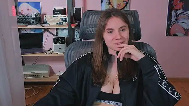  AnnaStark  online show from April 16, 8:20 pm