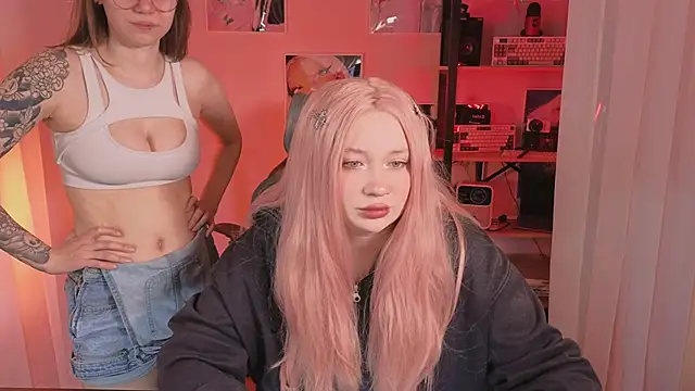  AnnaStark  online show from April 3, 8:26 pm