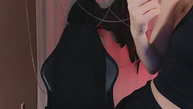 Snapshot of _AnnaStark_ chatting on October 29, 7:57 pm AnnaStark online show from October 29, 7:57 pm