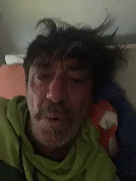 Snapshot of maxximere chatting on February 16, 3:32 pm maxximere online show from February 16, 3:32 pm