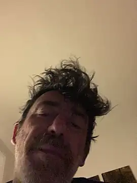 Snapshot of maxximere chatting on February 25, 11:37 pm maxximere online show from February 25, 11:37 pm