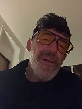 maxximere online show from March 12, 9:41 pm