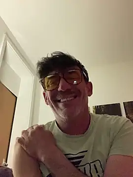 maxximere online show from March 29, 12:12 am