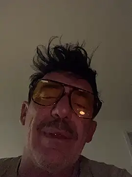 maxximere online show from March 25, 12:55 am