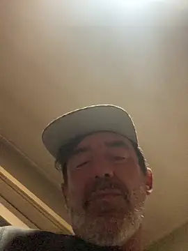 Snapshot of maxximere chatting on February 3, 6:35 pm maxximere online show from February 3, 6:35 pm