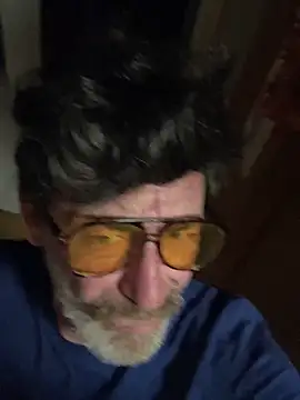 Snapshot of maxximere chatting on February 5, 6:59 pm maxximere online show from February 5, 6:59 pm