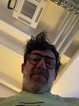 Snapshot of maxximere chatting on February 4, 11:11 pm maxximere online show from February 4, 11:11 pm