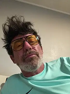 Snapshot of maxximere chatting on February 7, 7:33 pm maxximere online show from February 7, 7:33 pm