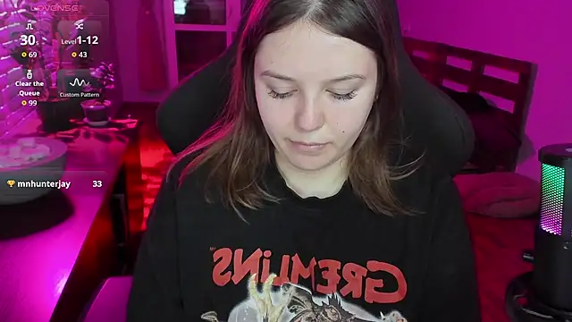 XNirvanaX online show from December 14, 3:57 am